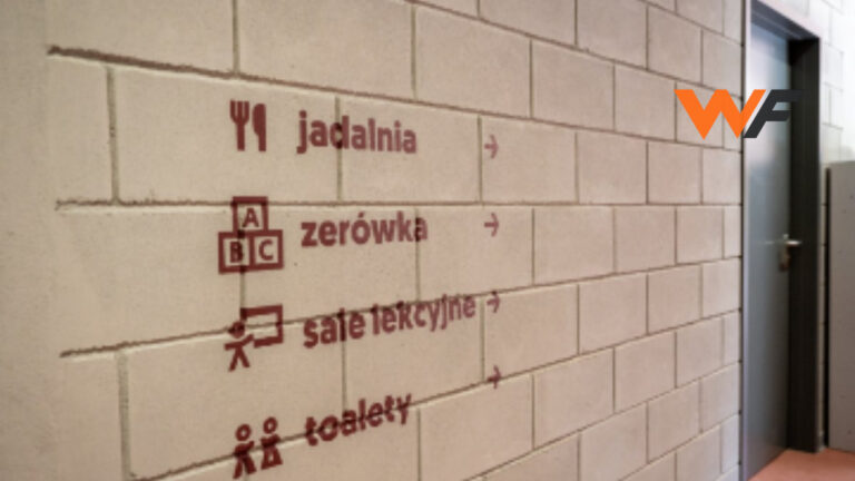 16 школ Варшавы станут доступнее: лифты, пандусы и индукционные петли на 32,6 млн злотых