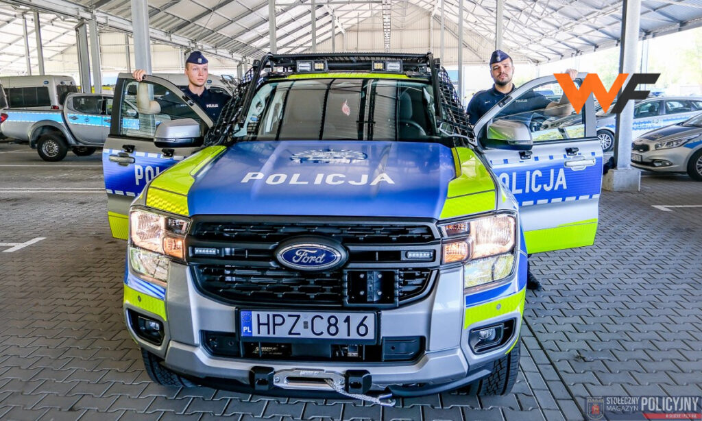 Полиция Варшавы пополнила свой автопарк новым пикапом Ford Ranger 2025 года