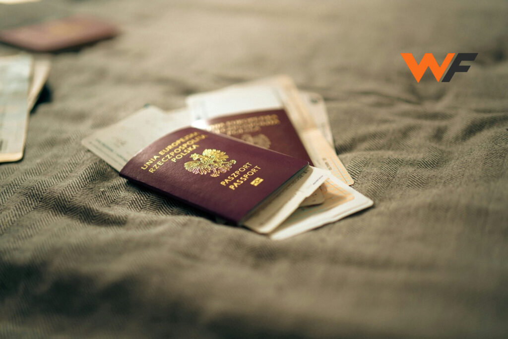 Уровень языка B2, экзамен на знание страны, декларация о верности: в Польше хотят усложнить процедуру получения гражданства и иметь возможность аннулировать его за обман